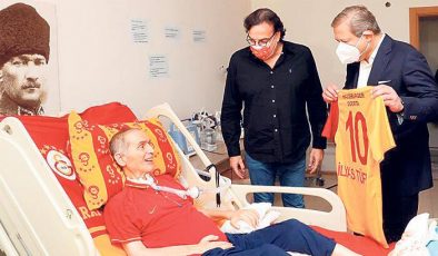 Galatasaray Başkanı Burak Elmas’tan anlamlı ziyaret