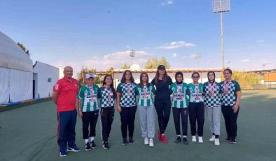Çim Topu Türkiye Şampiyonası’na Alaçamspor damga vurdu