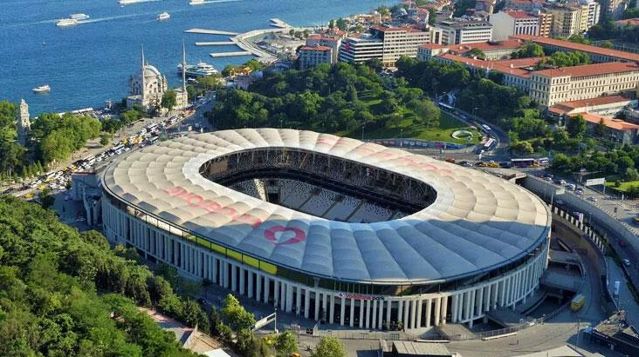 Taksim’deki bombalı saldırı sonrası Beşiktaş-Antalyaspor maçı ileri bir tarihe alındı