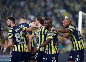 0x0-son-dakika-fenerbahce-haberleri-fenerbahcenin-basina-talih-kusu-kondu-yildiz-oyuncu-icin-rekor-teklife-evet-de-1665514665490