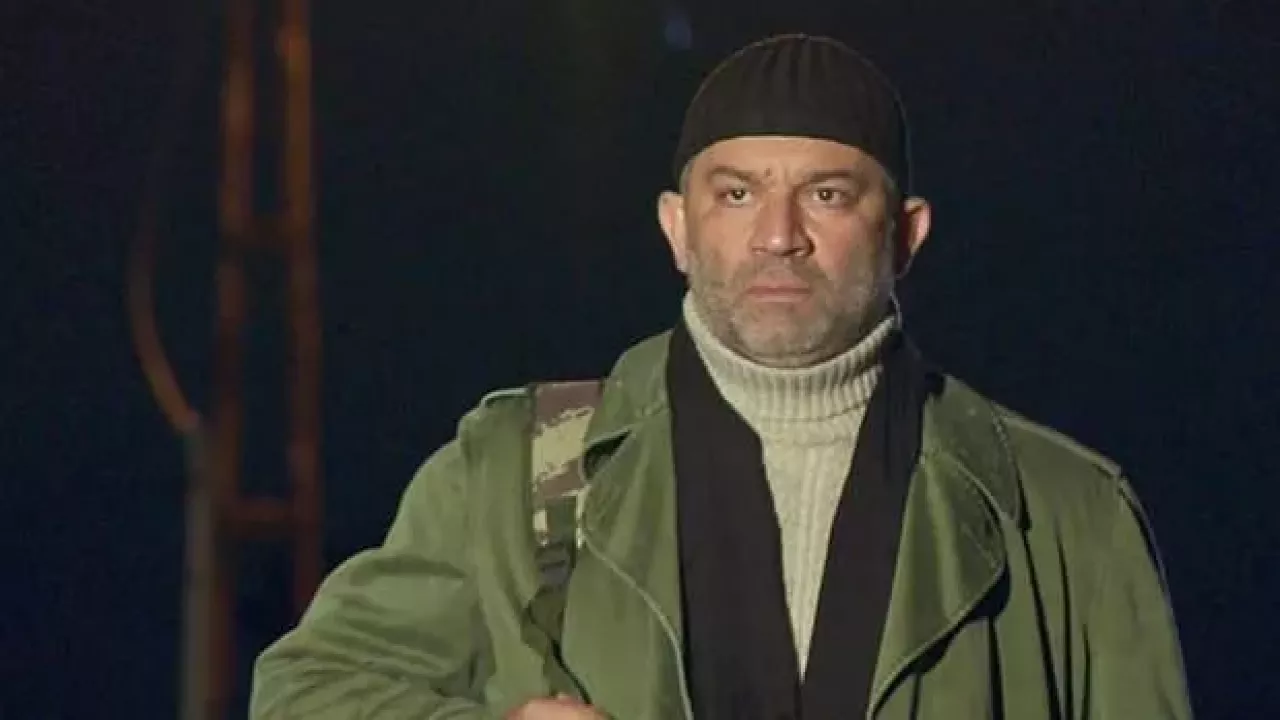 arka_sokaklarin_mesutu_yeni_bir_diziyle_anlasti_sevket_koruhun_yeni_projesi_1669369814_0937