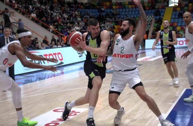 Basketbol Süper Ligi: Konyaspor Basketbol: 91 Merkezefendi Belediyesi: 92