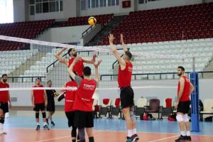elazigda-voleybol-aday-hakemlik-kursu-aciliyor-BU94ckgO.jpg