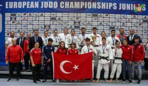 judoda-2022-yili-genclerin-altin-yili-oldu-m1T9UFEz.jpg
