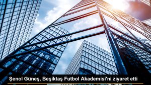 senol-gunes-besiktas-futbol-akademisini-ziyaret-etti-KrTQkC6X.jpg
