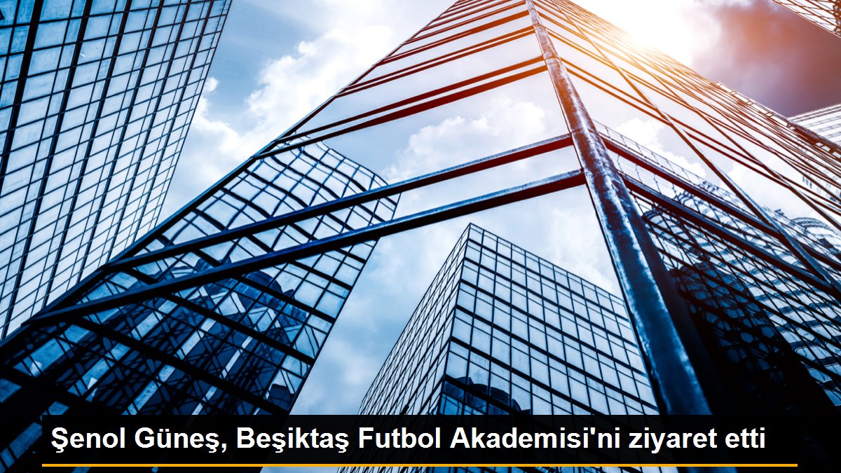 senol-gunes-besiktas-futbol-akademisini-ziyaret-etti-KrTQkC6X.jpg