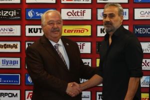 spor-genclerbirligi-mustafa-dalci-ile-15-yillik-sozlesme-imzaladi-gftbcdgH.jpg