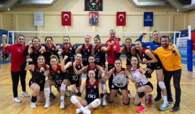 TVF Kadınlar 2. Ligi: Bilecik Belediye Spor Kadın Voleybol Takımı: 3 MFA Zonguldak DSİ: 1
