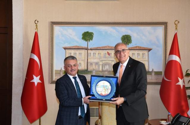TVF yönetimi Antalya’da ziyaretlerde bulundu