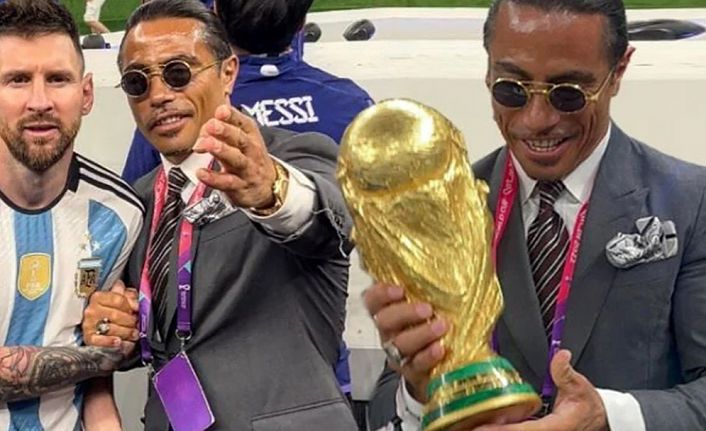 1671526733237-nusret-gokce-nin-arjantinli-futbolcularla-dunya-kupasi-sevinci-92-fe-4