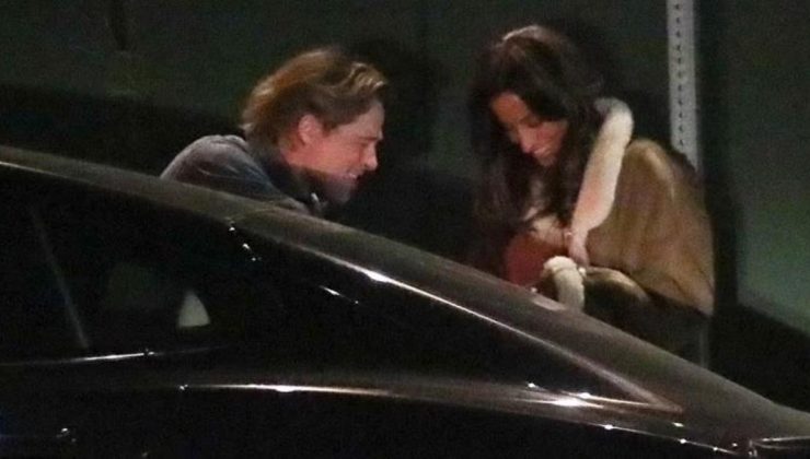 Angelina Jolie ile boşanan Brad Pitt, 30 yaş küçük sevgilisi Ines de Ramon ile objektiflere yakalandı