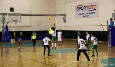 Çameli’nde kurumlar arası voleybol turnuvası başladı