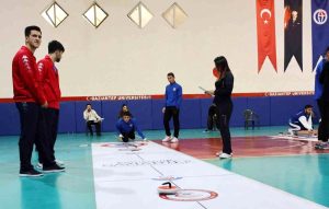 gaun-takimlarindan-floor-curling-turkiye-sampiyonasina-damga-haBAt2gb.jpg