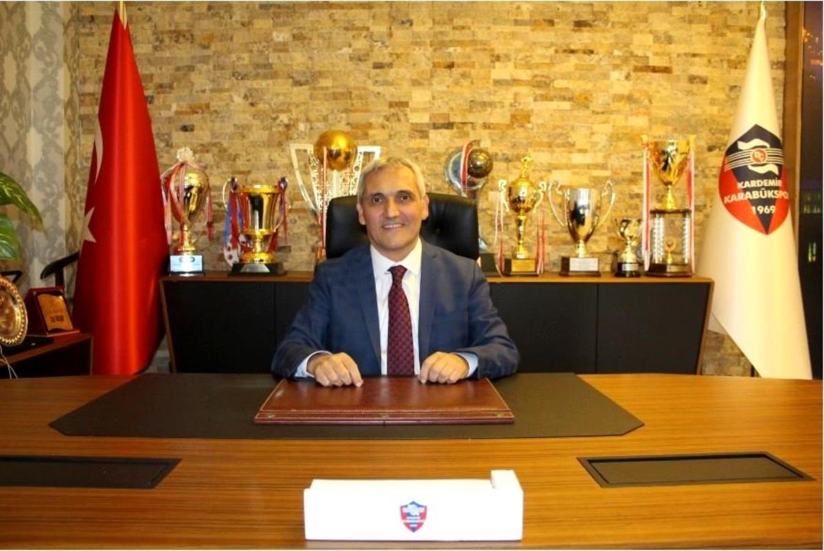 karabukspor-baskani-giderken-kupalari-da-yaninda-goturdu-NOJMOg38.jpg