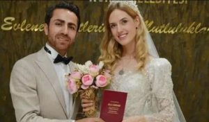 oyuncu-wilma-elles-avukat-sevgilisiyle-15497893_6899_m