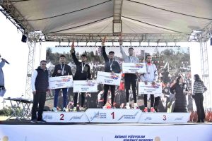 adana-kurtulus-yari-maratonunda-birinciler-kenyadan-qeeDUGIn.jpg