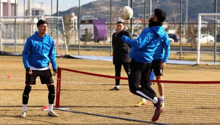 Afyonspor, Bursaspor maçı hazırlıklarına başladı