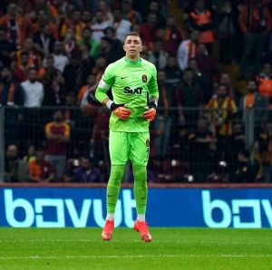 fenerbahce-derbilerinin-en-deneyimlisi-fernando-muslera-bCwM6Ocj.jpg