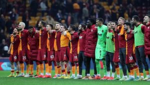 galatasaray-kadikoyden-lider-cikmak-istiyor-t2H3KJ8Q.jpg