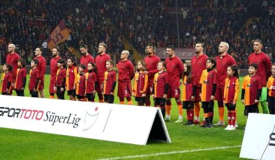 Galatasaray ligin ilk yarısını birçok alanda zirvede tamamladı