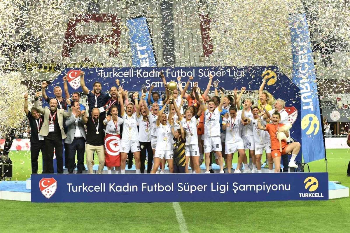 turkcell-kadin-futbol-super-liginde-ikinci-devre-bu-hafta-sonu-basliyor-l2hFcOdg.jpg