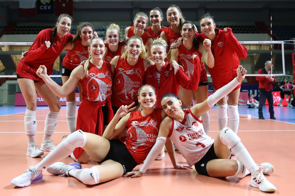 voleybol-kadinlar-cev-kupasi-YZC2OZI3.jpg