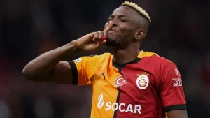 281124 Victor Osimhen of Galatasaray celebrates victory 1920.jpg