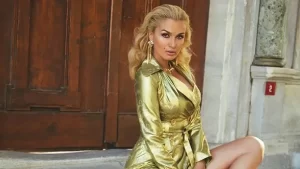 6214-tugba-ozay-kendini-alfa-kadin-ilan-etti-asik-oldugum-kisi-icin-savasirim