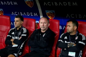 sok-gelismeye-bak-besiktas-kara-kara-dusunuyor-6-milyon-euro-buhar-oldu-9a8511