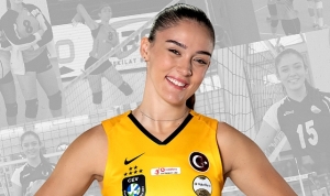 vakifbank-ta-yeni-kaptan-zehra-gunes-oldu-8135