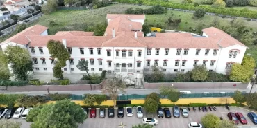 692012035fe73445__w1200xh675