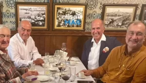 murat-ulker-ile-rahmi-koc-balikcida-bulustu-hjtz