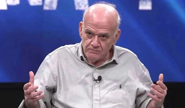 ahmet-cakar-kalp-krizi-suphesiyle-yeniden-hastaneye-kaldirildi