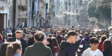 guvencesizlik-ve-yoksulluk-tetikliyor-turkiyede-dogurganlik-hizi-dusuyor-i7ut